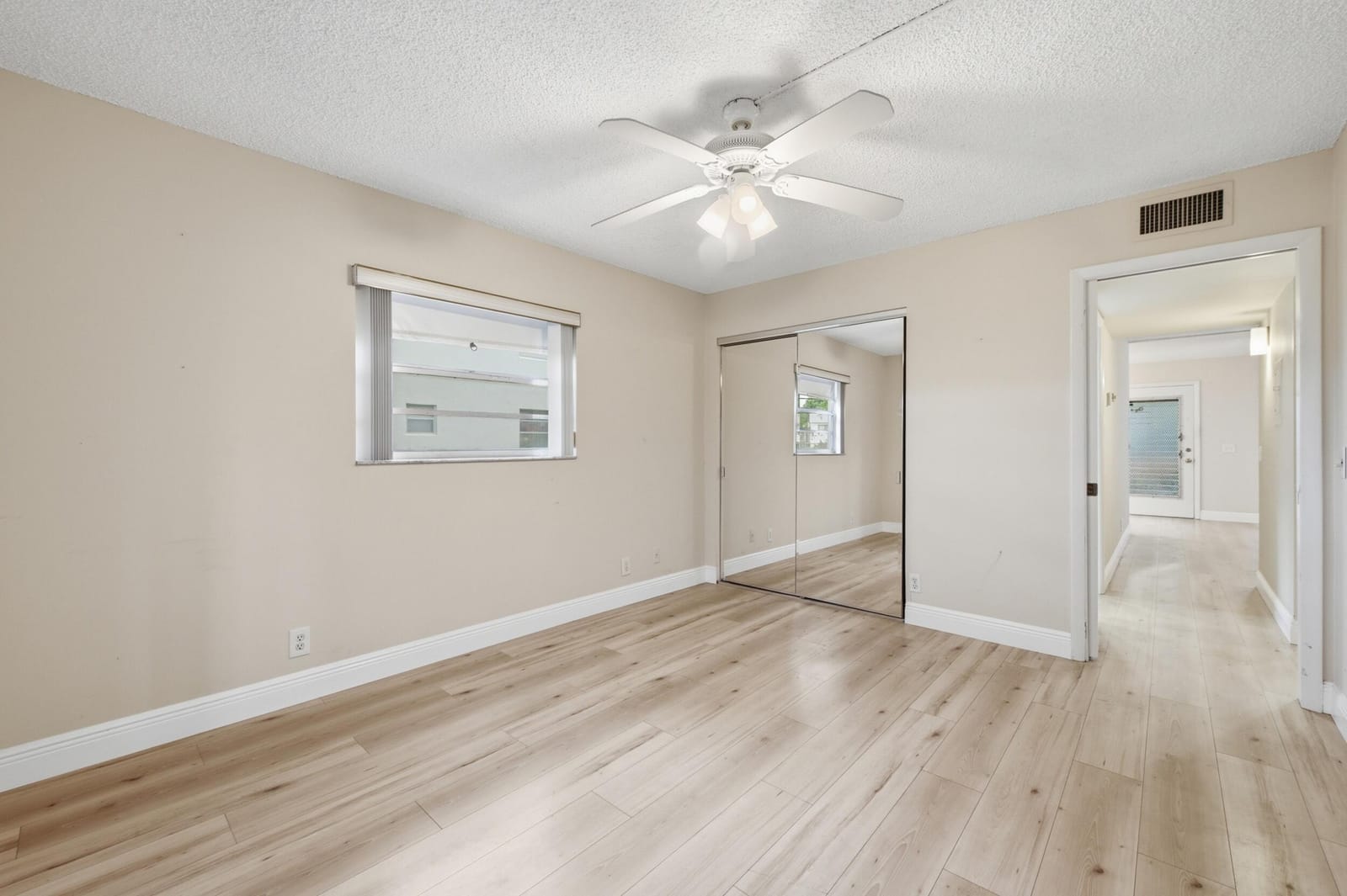 442 Normandy J, Delray Beach, FL 33484 photo 18