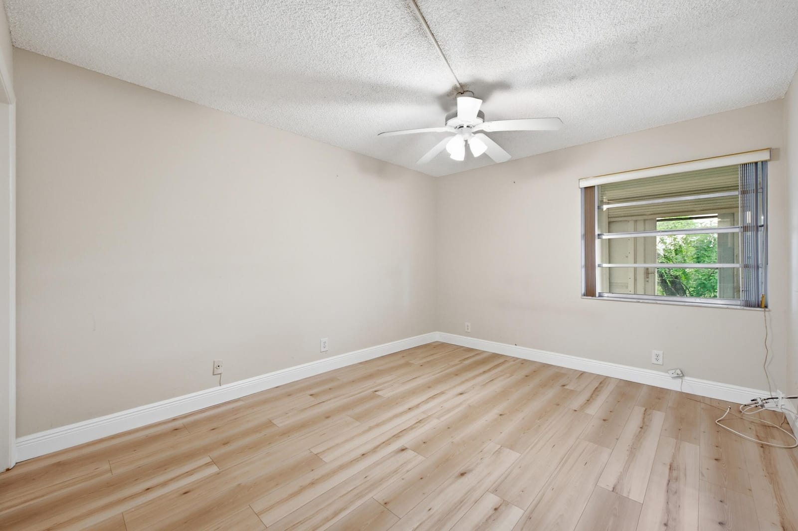 442 Normandy J, Delray Beach, FL 33484 photo 21