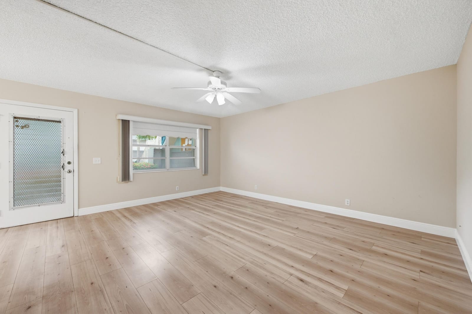 442 Normandy J, Delray Beach, FL 33484 photo 10