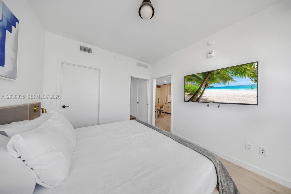 225 N Miami Avenue 3507 — photo 12