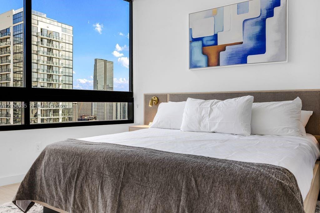225 N Miami Avenue 3507 — photo 3