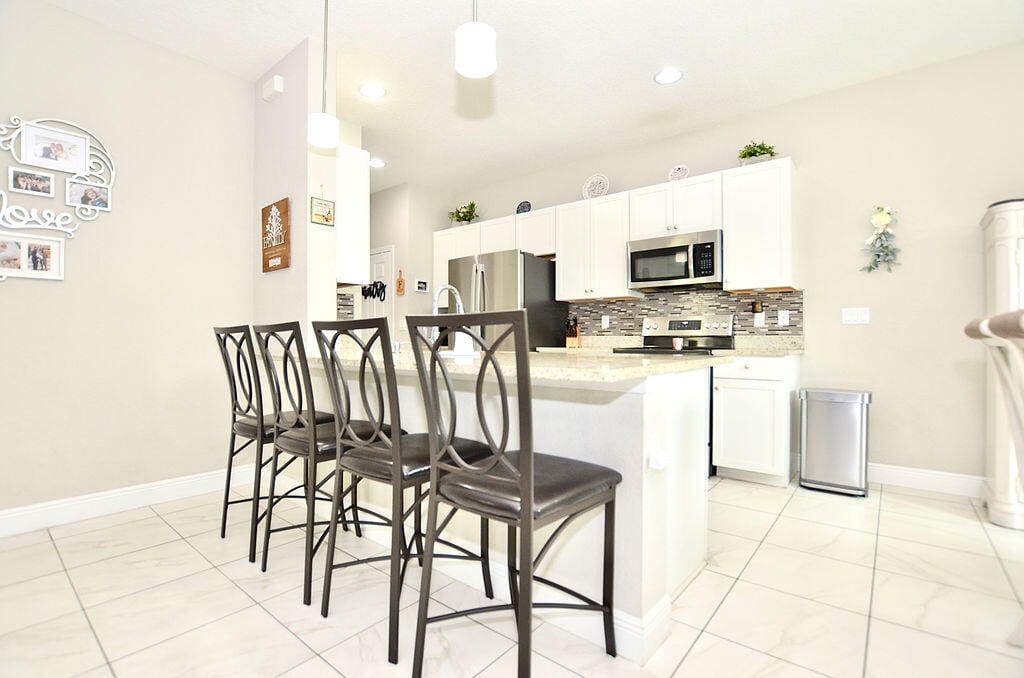 1945 NW Cataluna Circle — photo 10