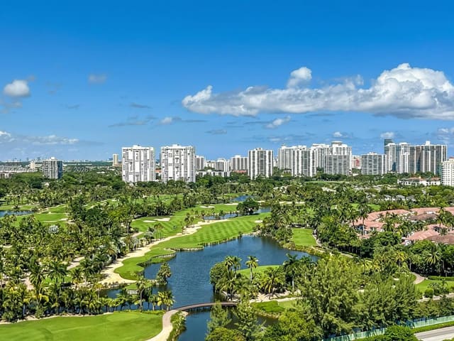 3300 NE 192nd Street PH10, Aventura, FL 33180