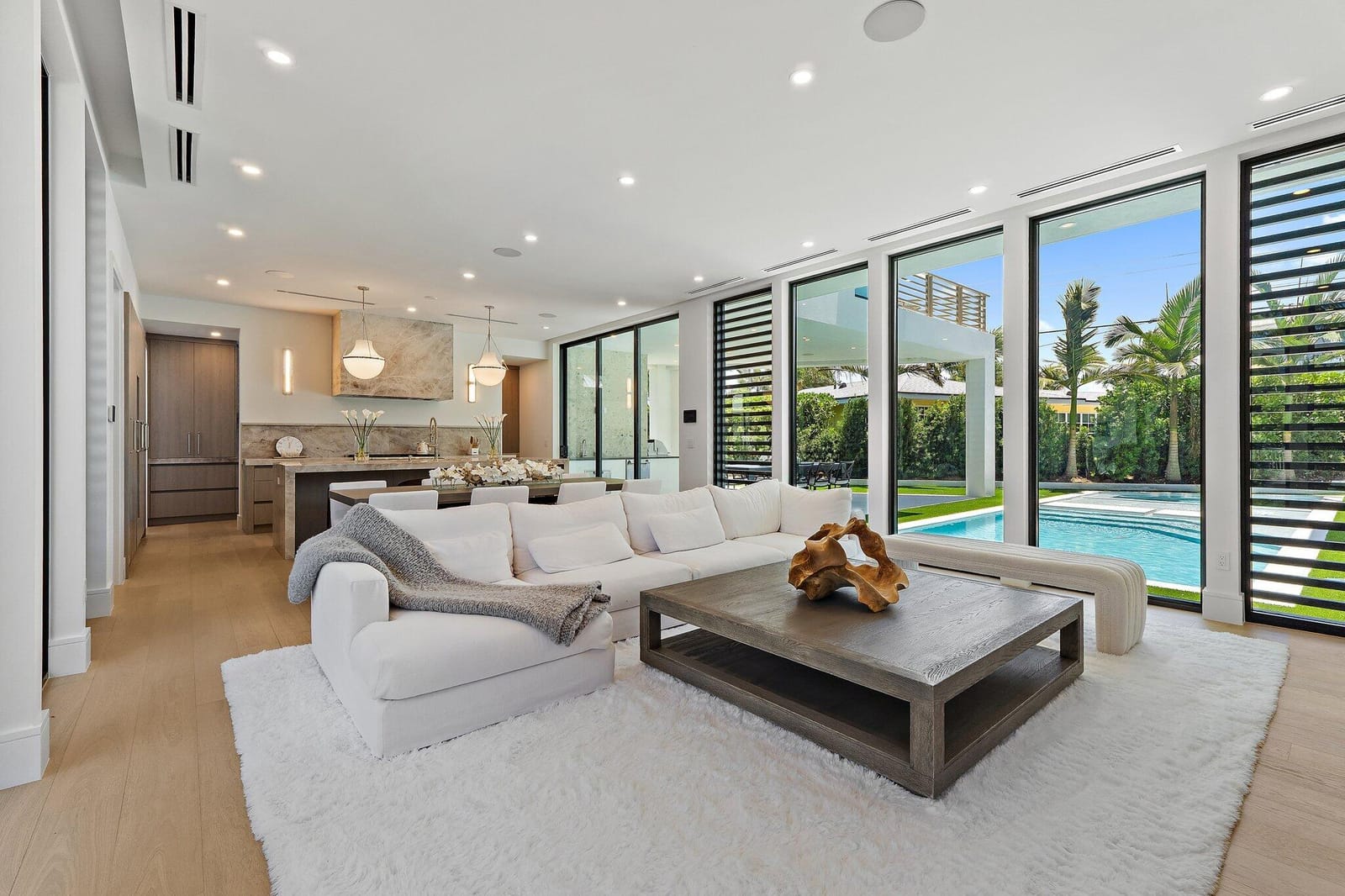 390 Jupiter Lane — photo 10
