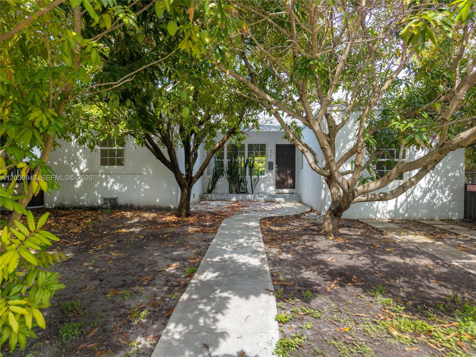 8942 Carlyle Avenue, Surfside, FL 33154, Surfside