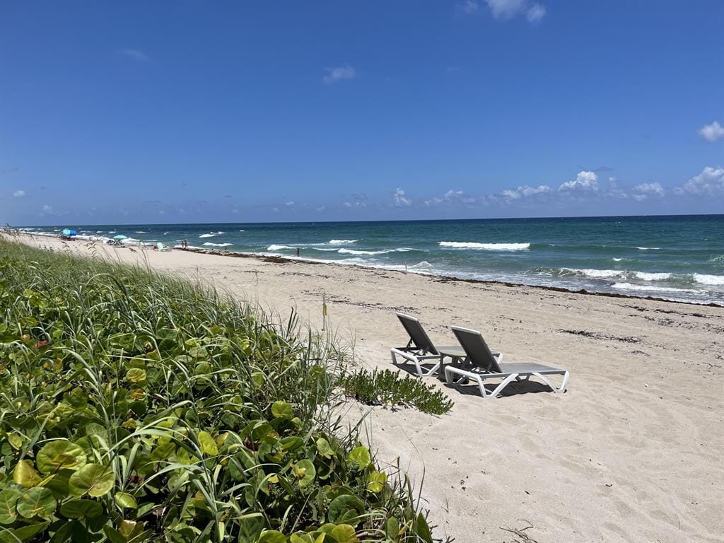 3401 S Ocean Boulevard 4, Highland Beach, FL 33487 photo 6