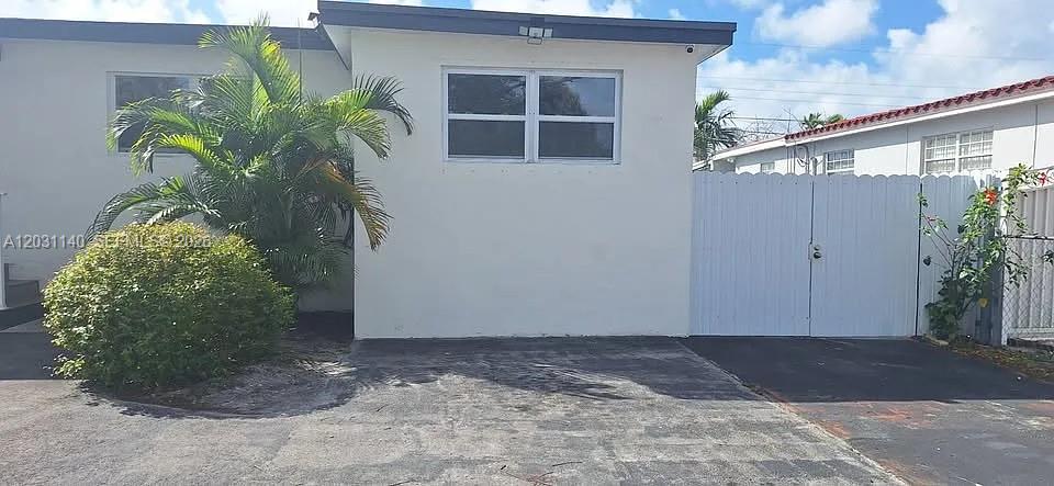 7860 SW 17th Street A, Miami, FL 33155, Miami