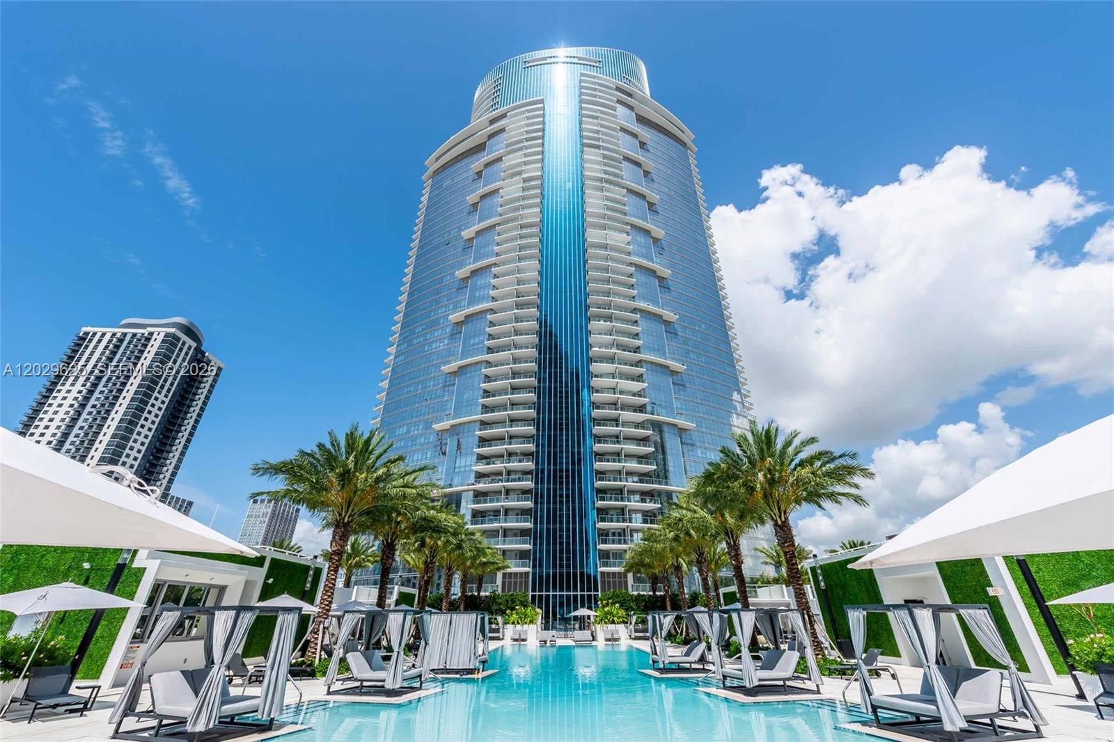 851 NE 1st Avenue 1705, Miami, FL 33132, Miami
