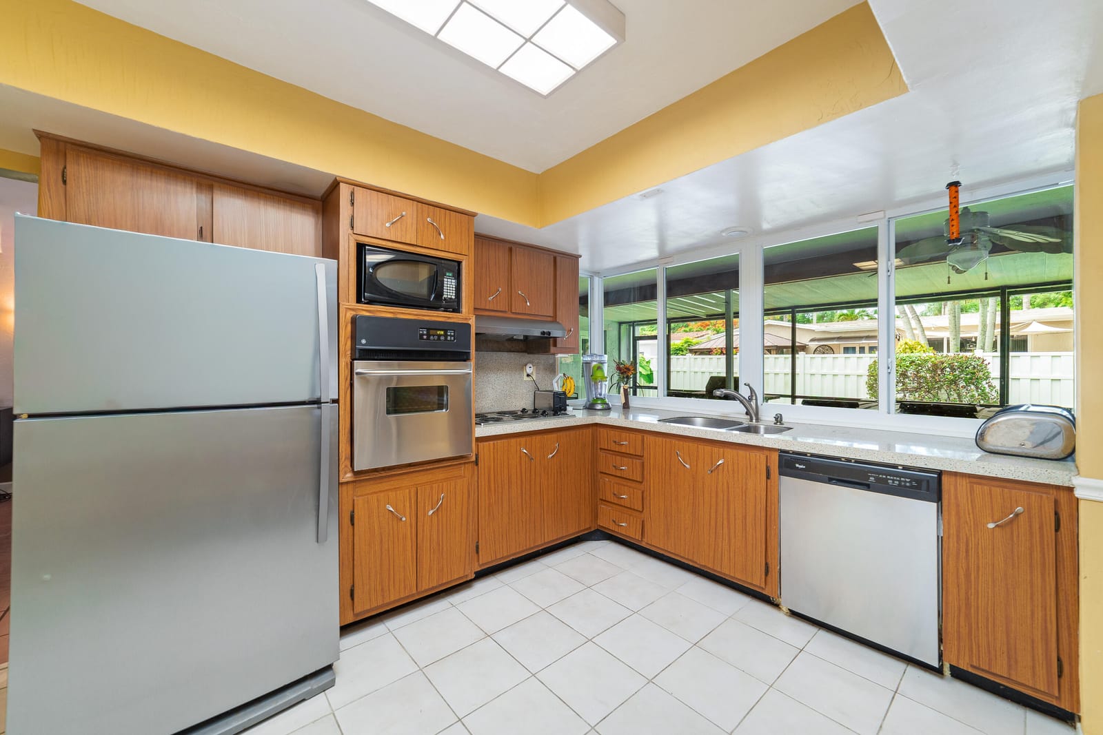 10578 NW 3 Street, Plantation, FL 33324 photo 9