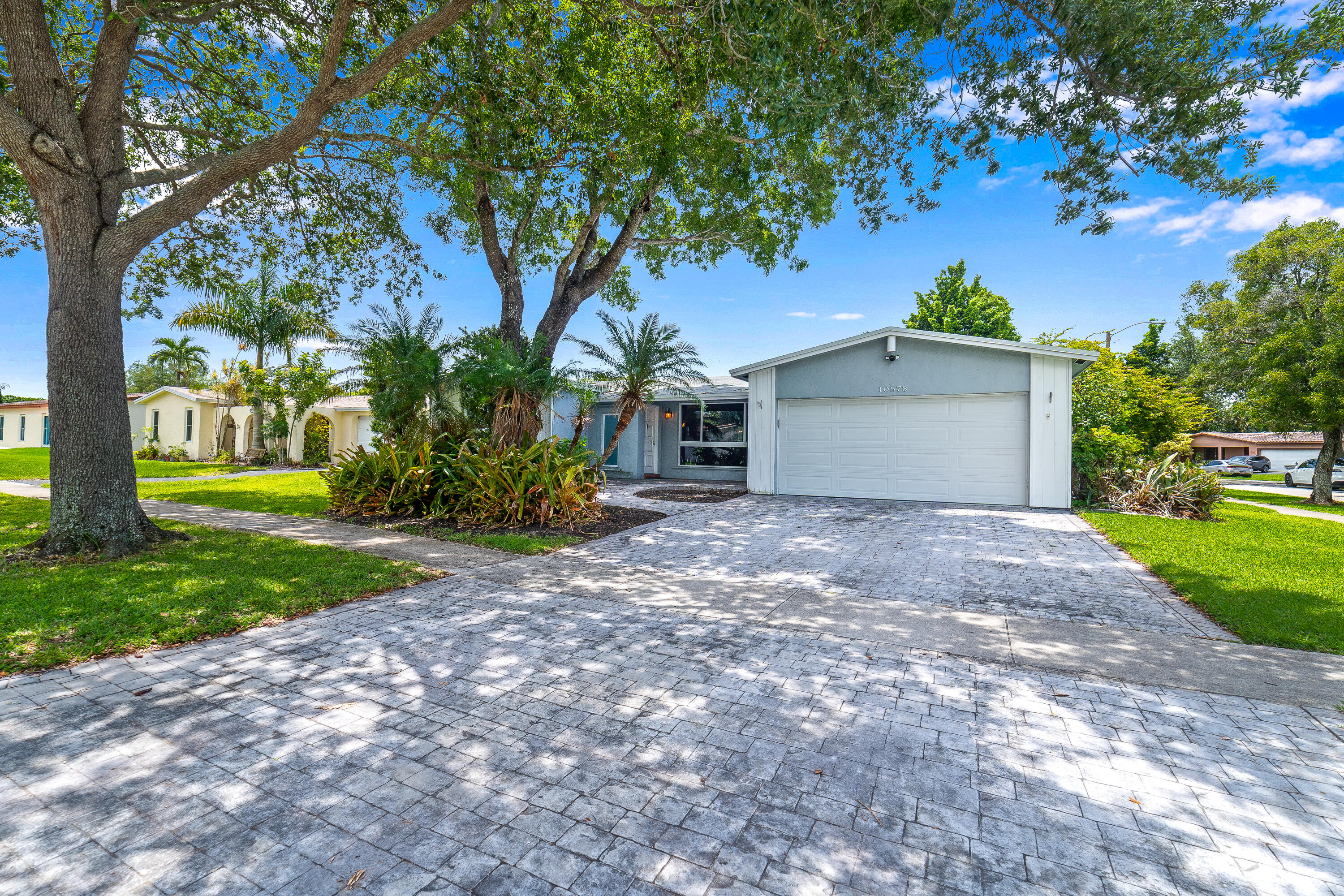10578 NW 3 Street, Plantation, FL 33324, Plantation
