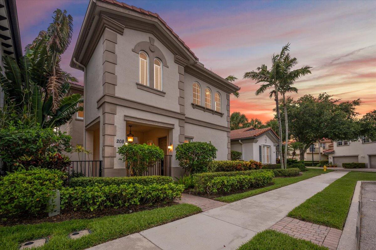 208 Glacier Street, Palm Beach Gardens, FL 33410, Palm Beach Gardens