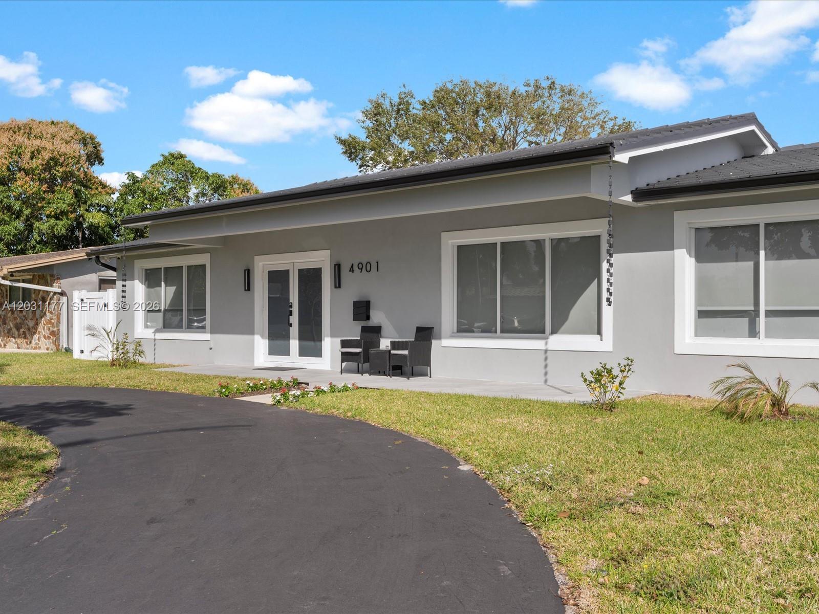 4901 Grant Street, Hollywood, FL 33021, Hollywood