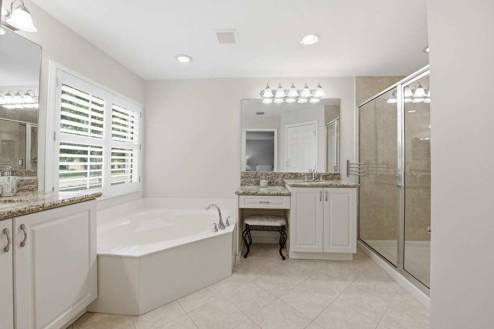 7850 Red Mahogany Road, Boynton Beach, FL 33437 photo 15