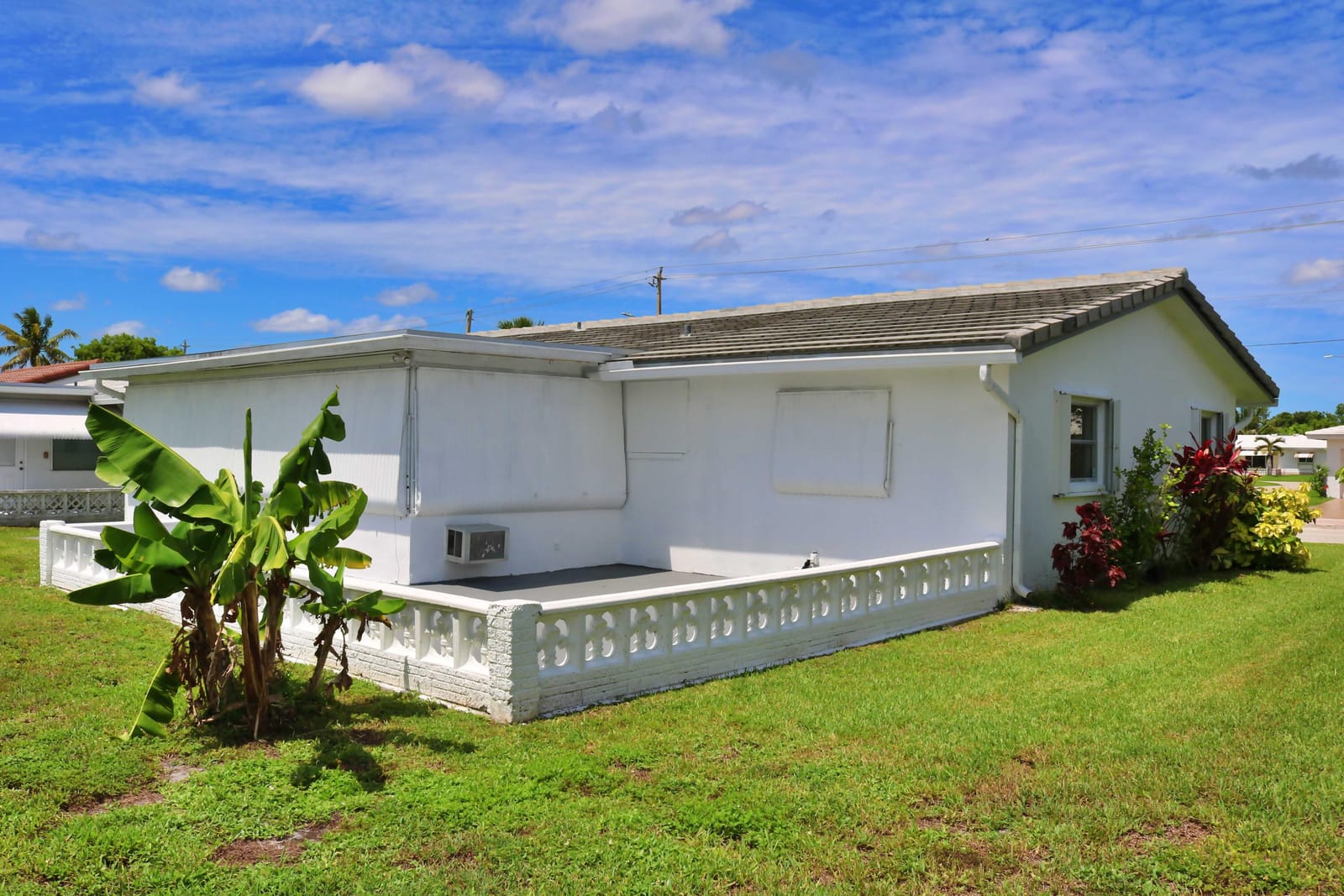5715 NW 84th Terrace, Tamarac, FL 33321 photo 5