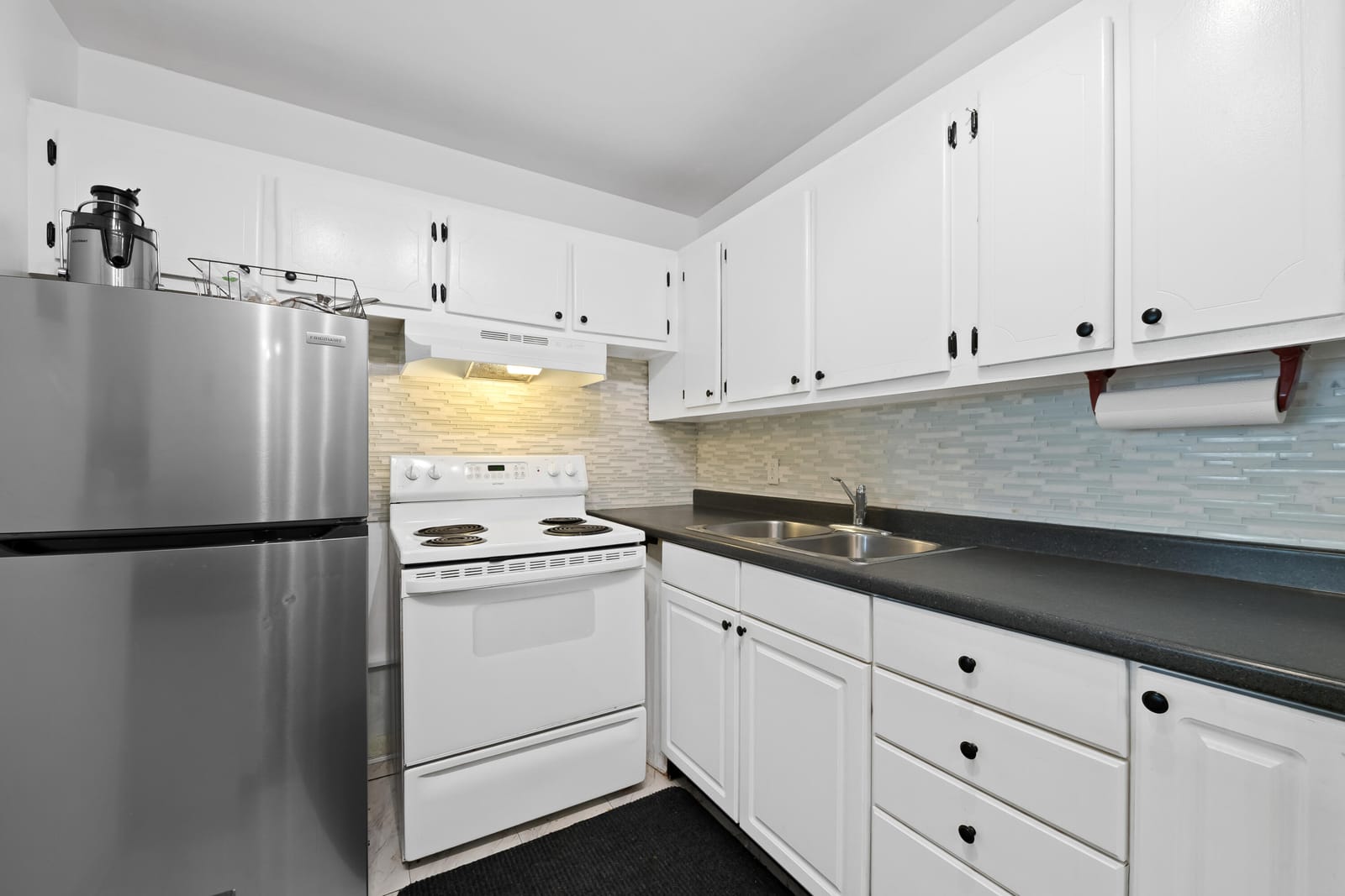 170 Canterbury H, West Palm Beach, FL 33417 photo 2