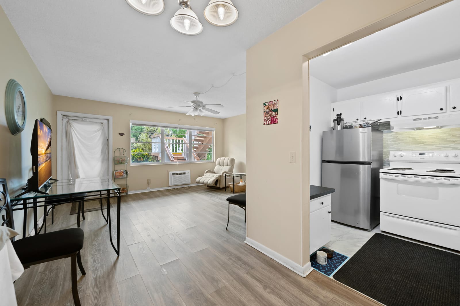 170 Canterbury H, West Palm Beach, FL 33417 photo 14