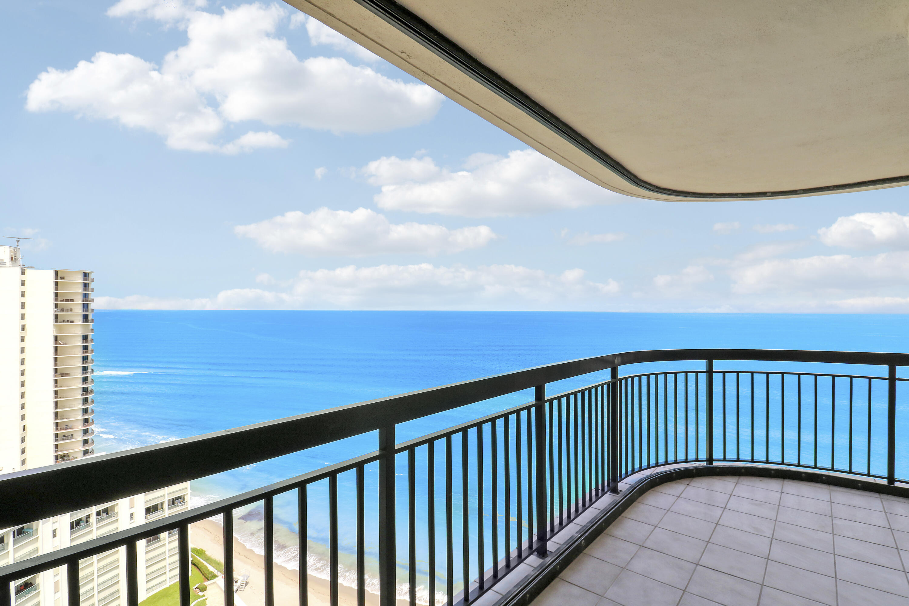 5380 N Ocean Drive 22j, Singer Island, FL 33404, Singer Island