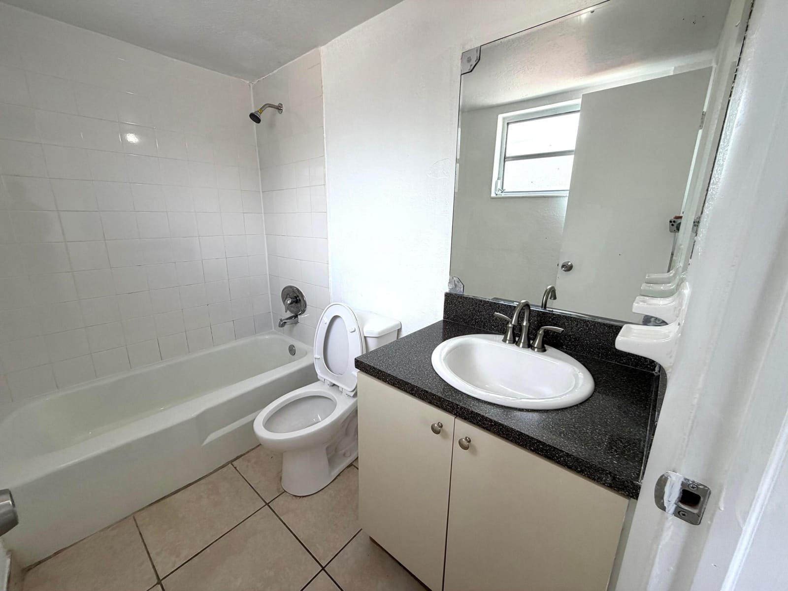 2127 Davie Boulevard 115 — photo 12