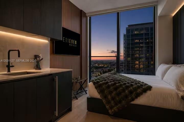 20 NE 11th Street 3106B, Miami, FL 33132 photo 12