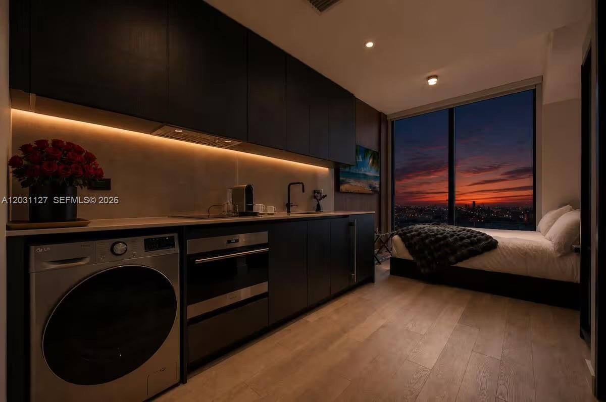 20 NE 11th Street 3106B, Miami, FL 33132 photo 15