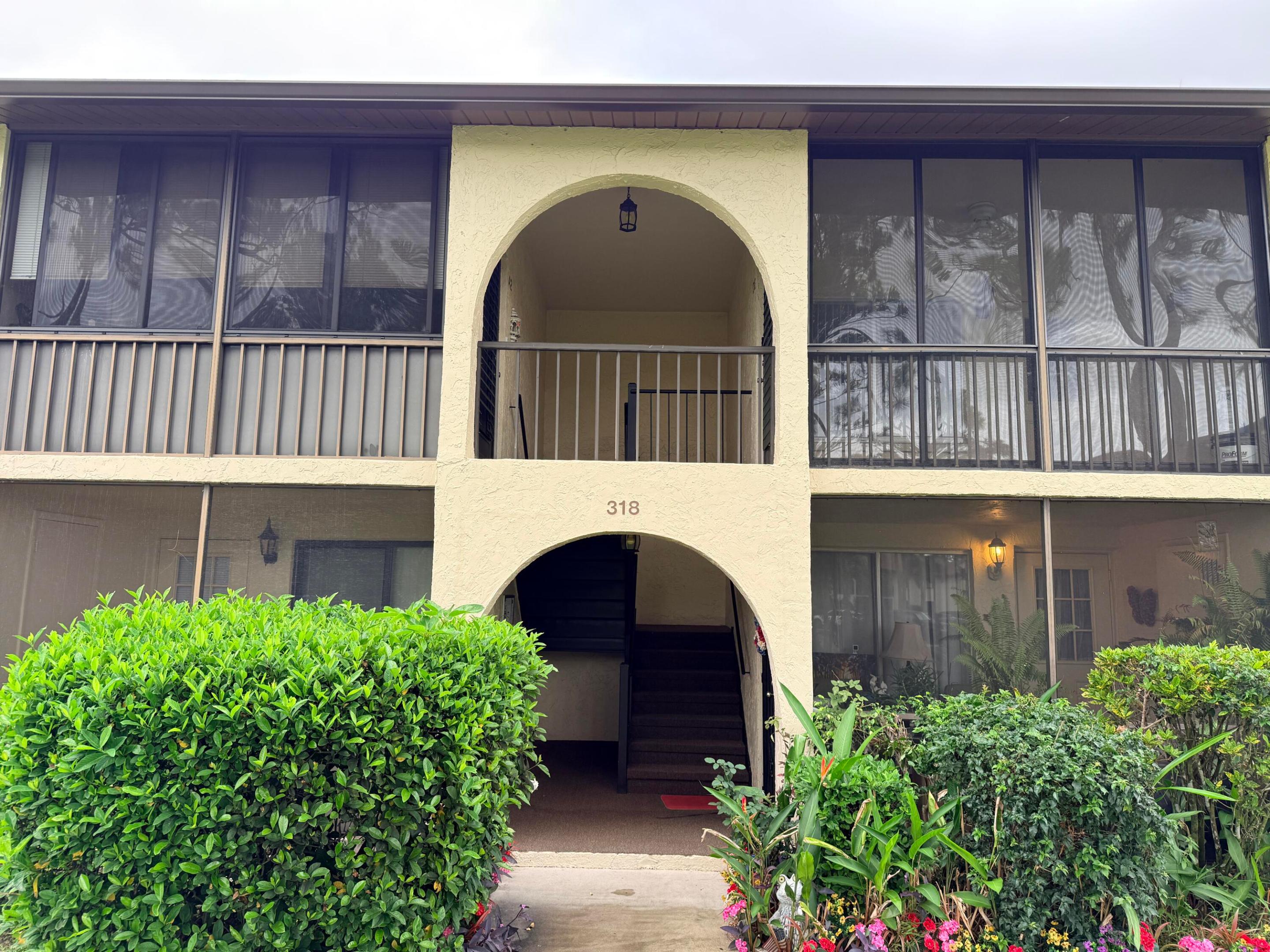 318 Knotty Pine Circle D-2, Greenacres, FL 33463, Greenacres