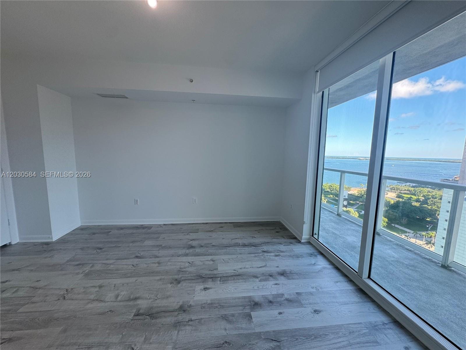 244 Biscayne Boulevard 2105 — photo 5