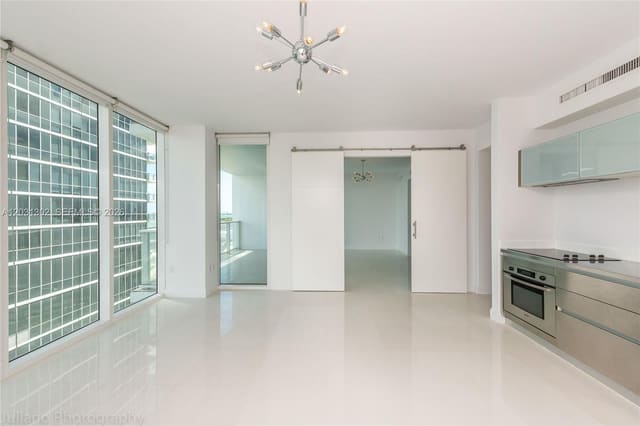 1040 Biscayne Boulevard 1205, Miami, FL 33132