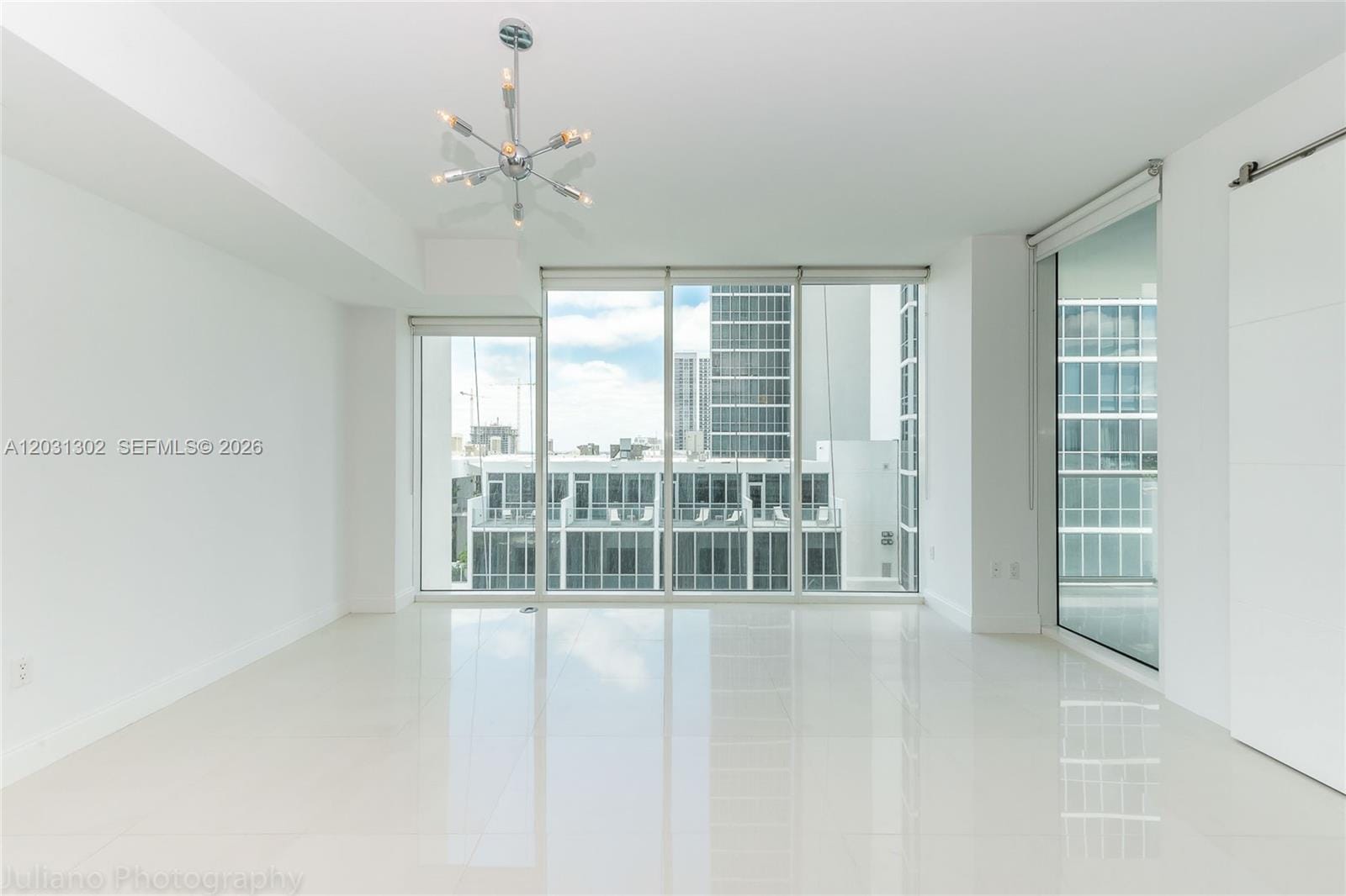 1040 Biscayne Boulevard 1205 — photo 2