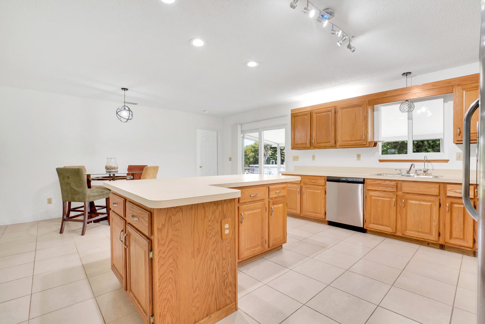 16245 E Burns Drive — photo 9