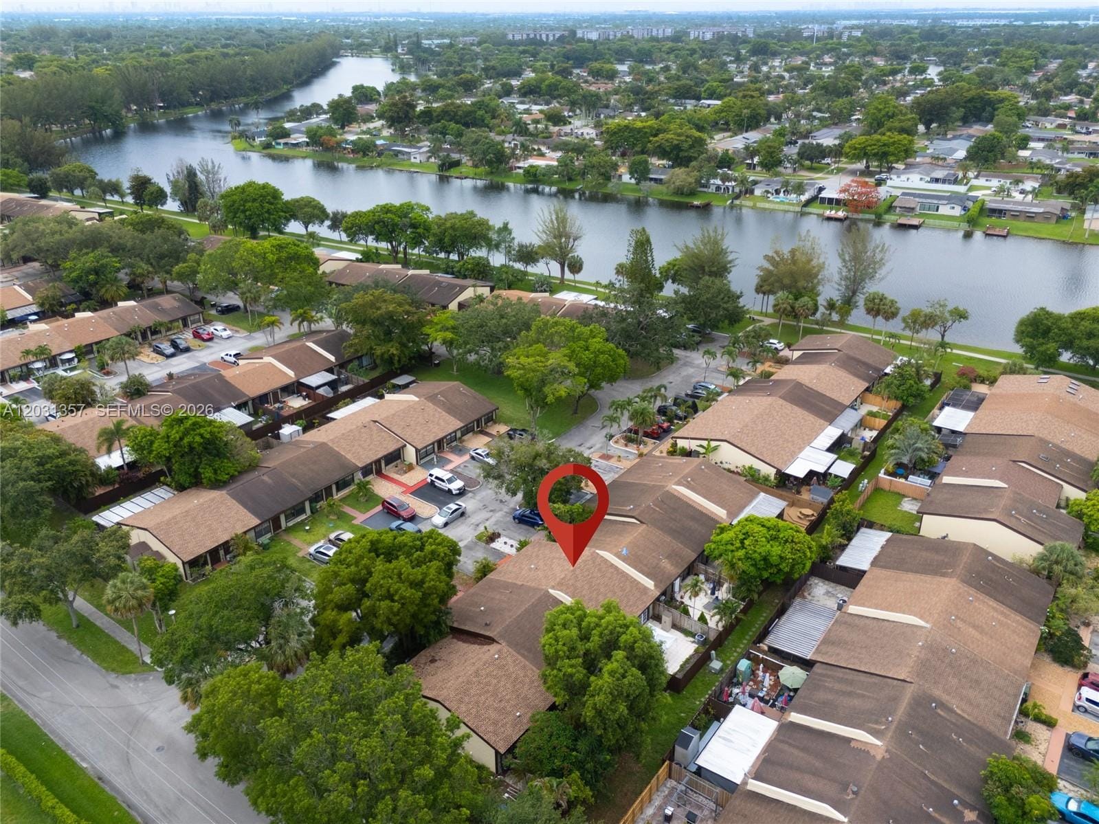 2330 Plum Court, Pembroke Pines, FL 33026 photo 28