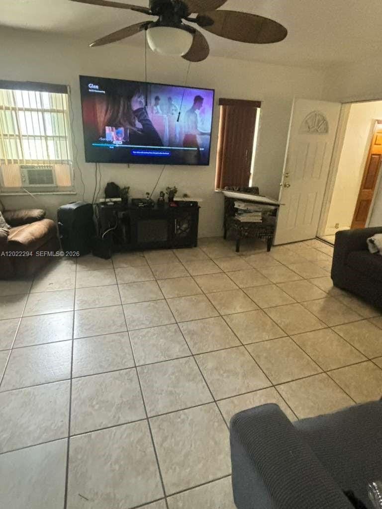 2940 NW 57th Street — photo 3