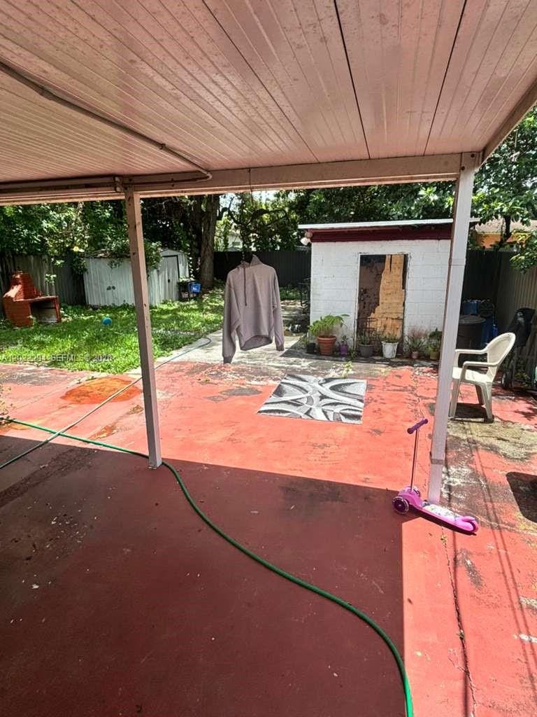2940 NW 57th Street — photo 8