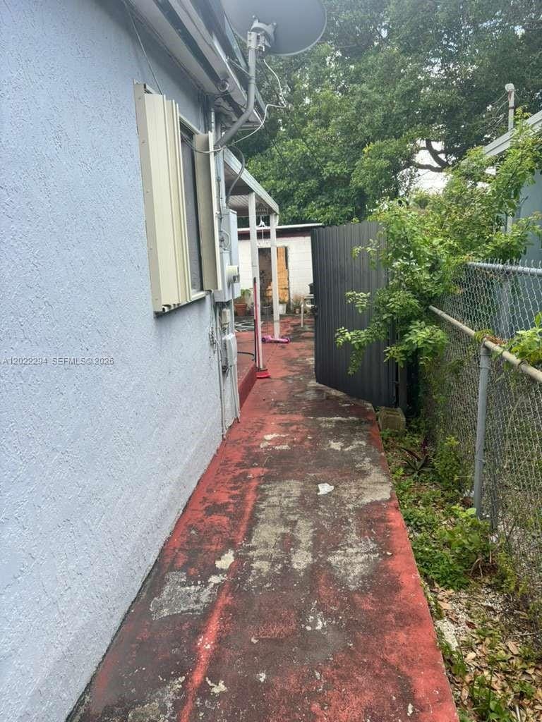 2940 NW 57th Street — photo 9