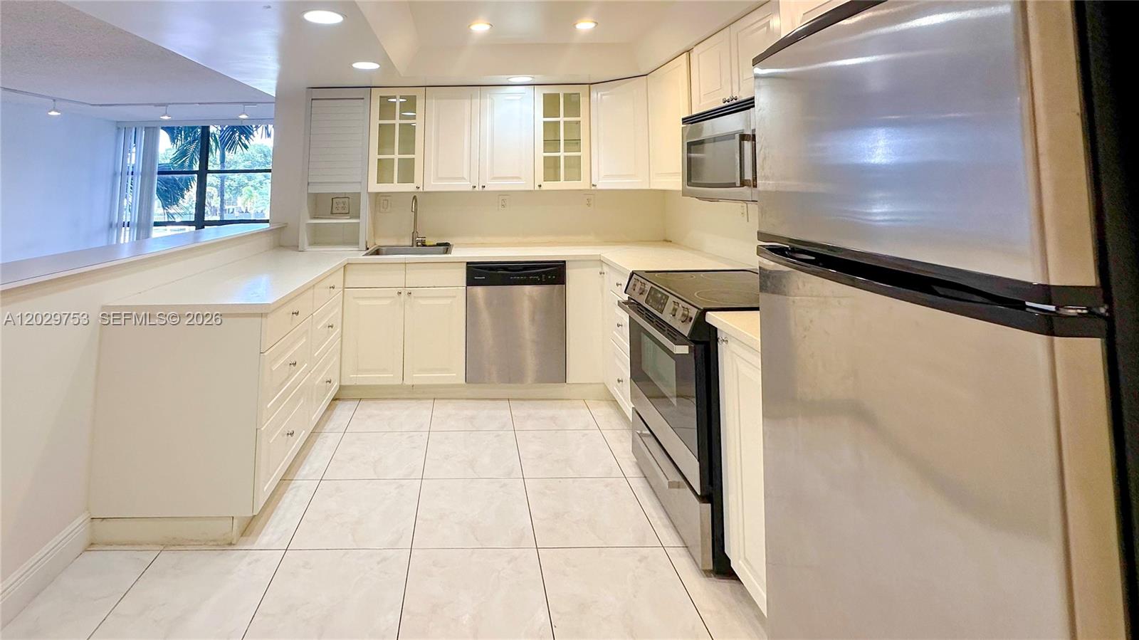 800 Parkview Drive 323, Hallandale Beach, FL 33009, Hallandale Beach