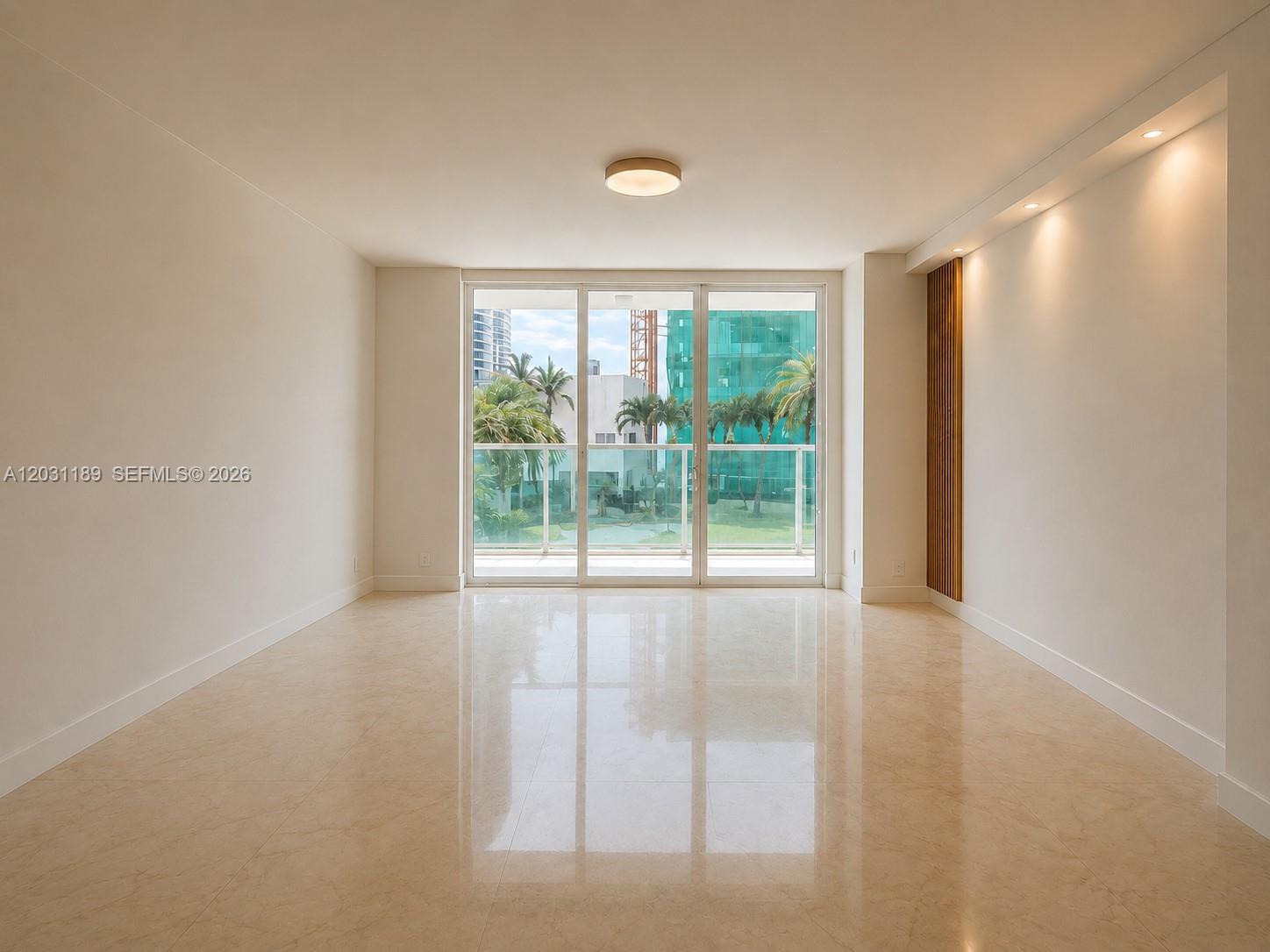 31 SE 5th Street 1404, Miami, FL 33131, Miami