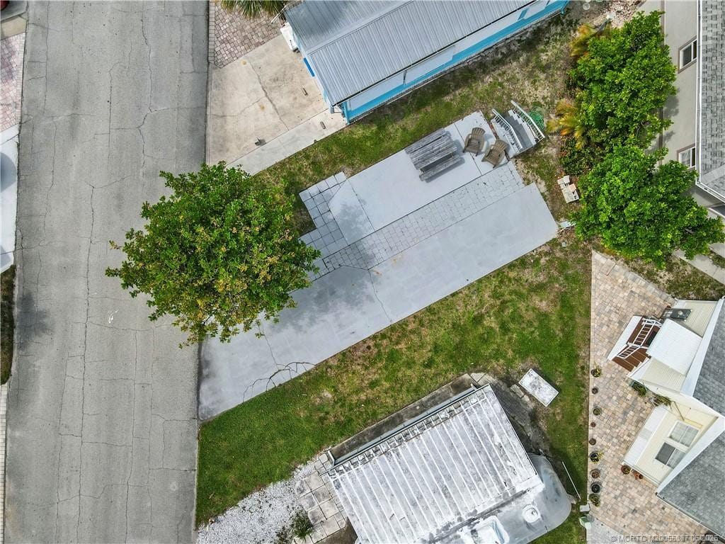 10725 S Ocean Drive, Jensen Beach, FL 34957 photo 4