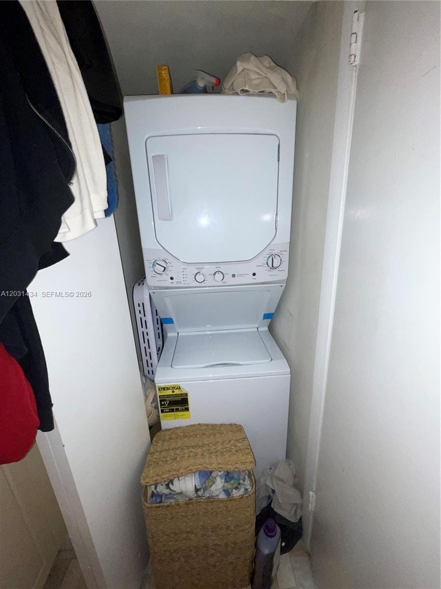 4823 Via Palm Lakes 1318 — photo 8