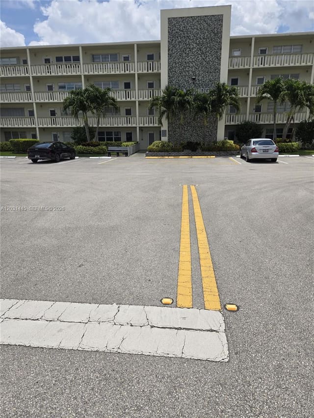 1011 Cambridge A 1011, Deerfield Beach, FL 33442