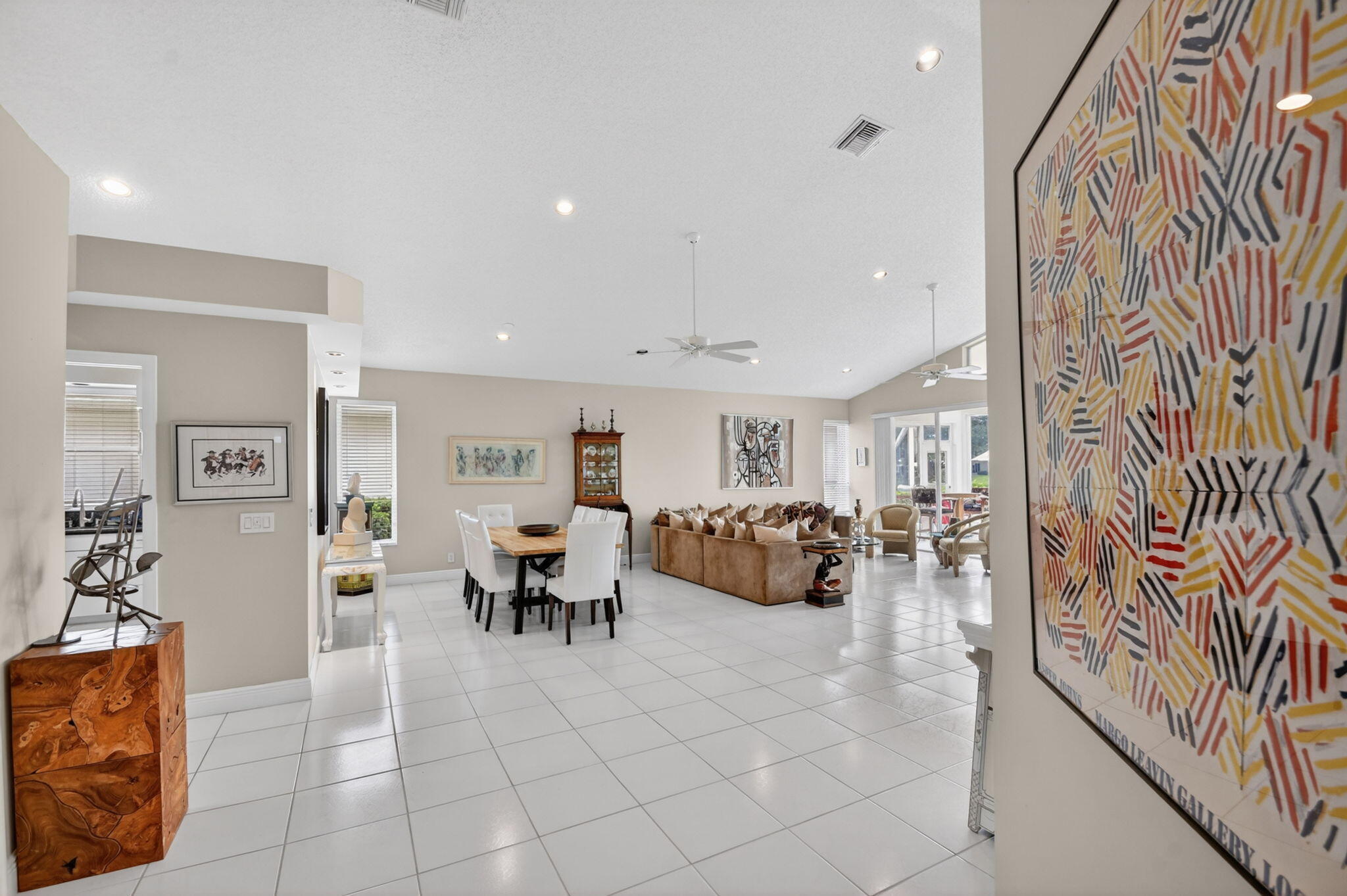 6400 Three Lakes Lane — photo 3