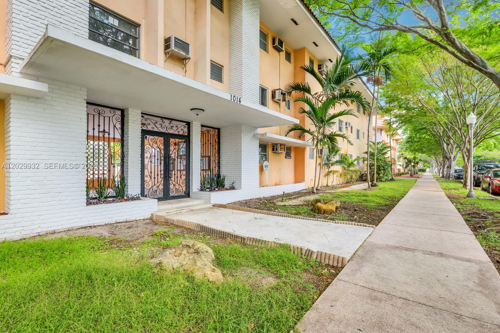 1014 Salzedo Street 211, Coral Gables, FL 33134, Coral Gables
