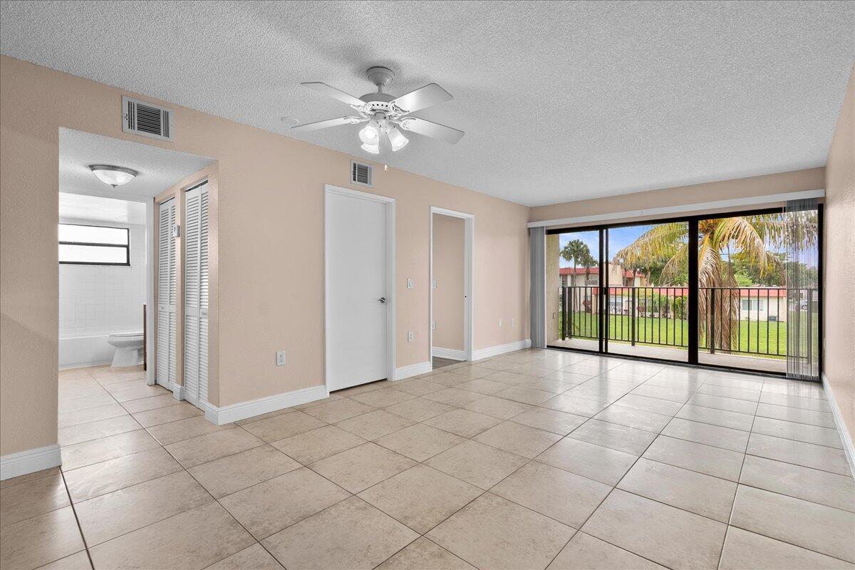 1524 Lake Crystal Drive F, Royal Palm Beach, FL 33411, Royal Palm Beach