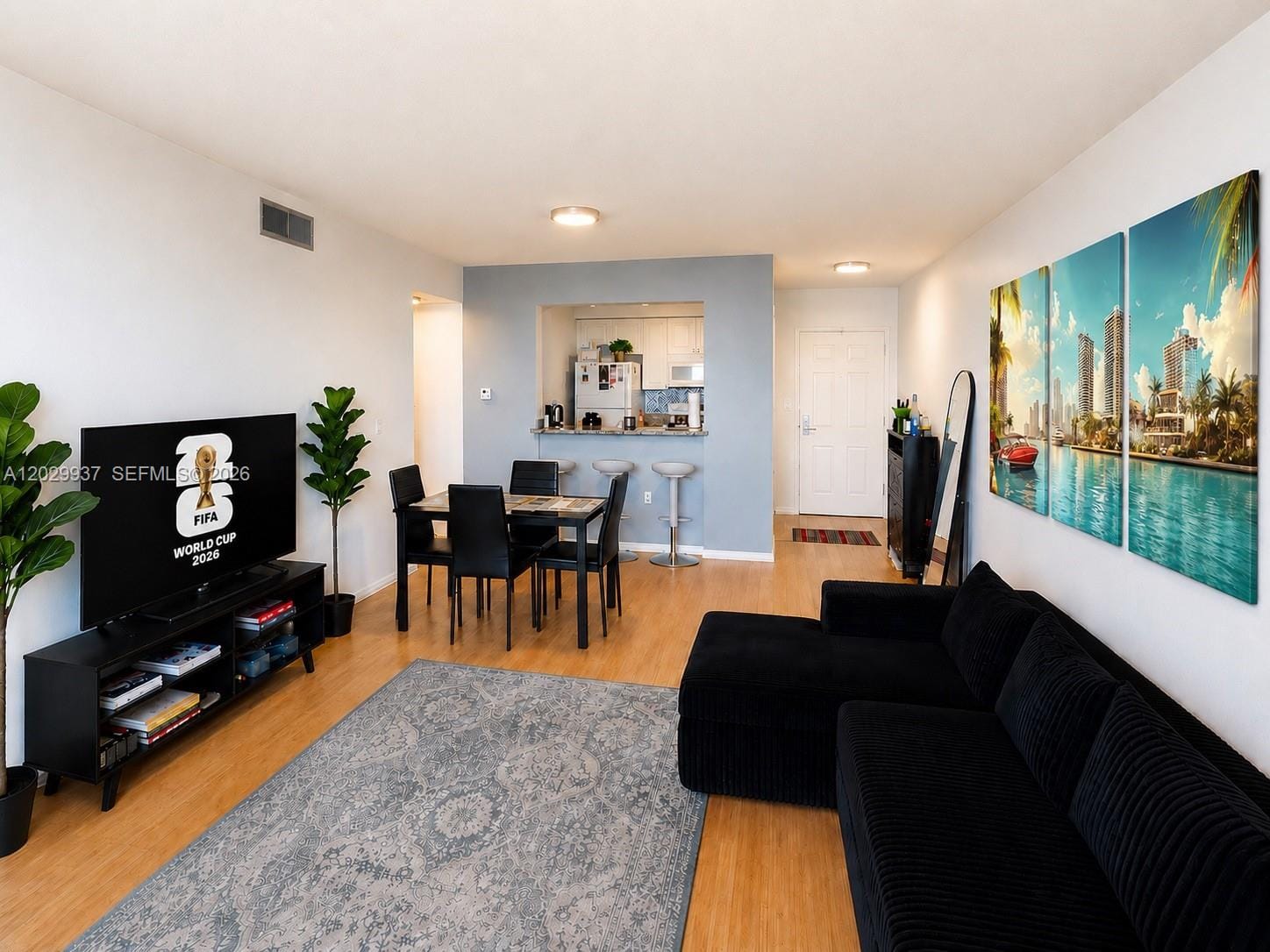 900 SW 8th Street 1103 — photo 3
