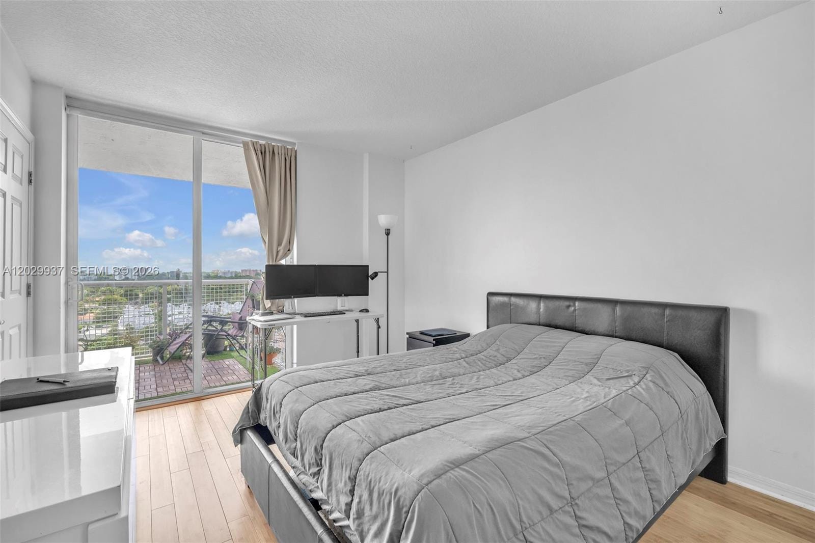 900 SW 8th Street 1103 — photo 5
