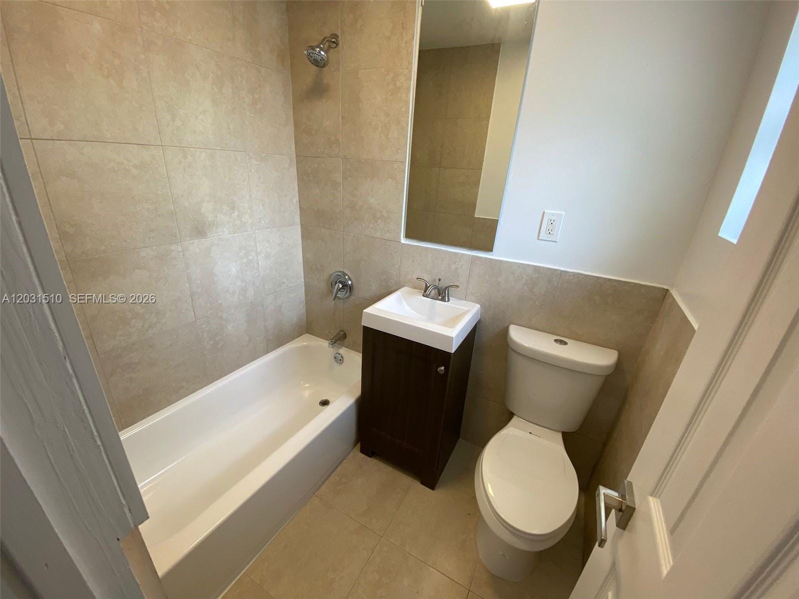 11310 E Peachtree Drive, Miami, FL 33161 photo 11