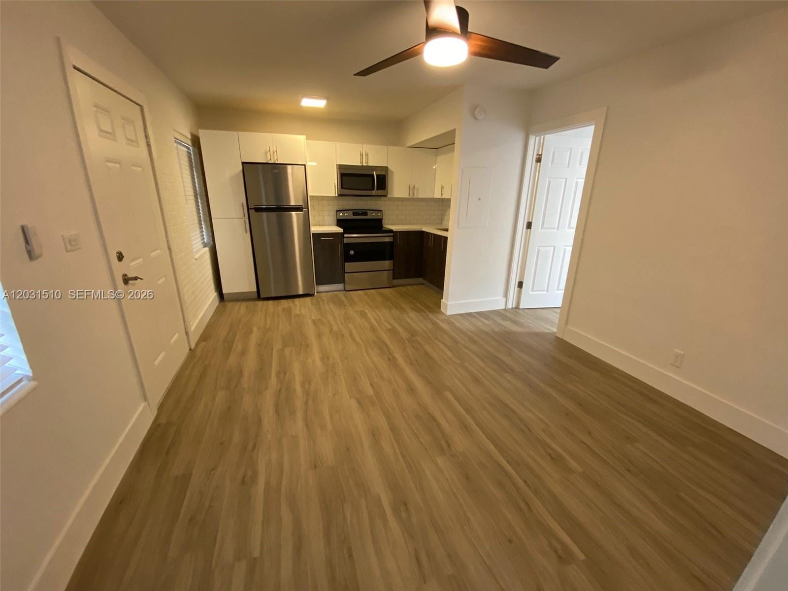 11310 E Peachtree Drive, Miami, FL 33161 photo 14