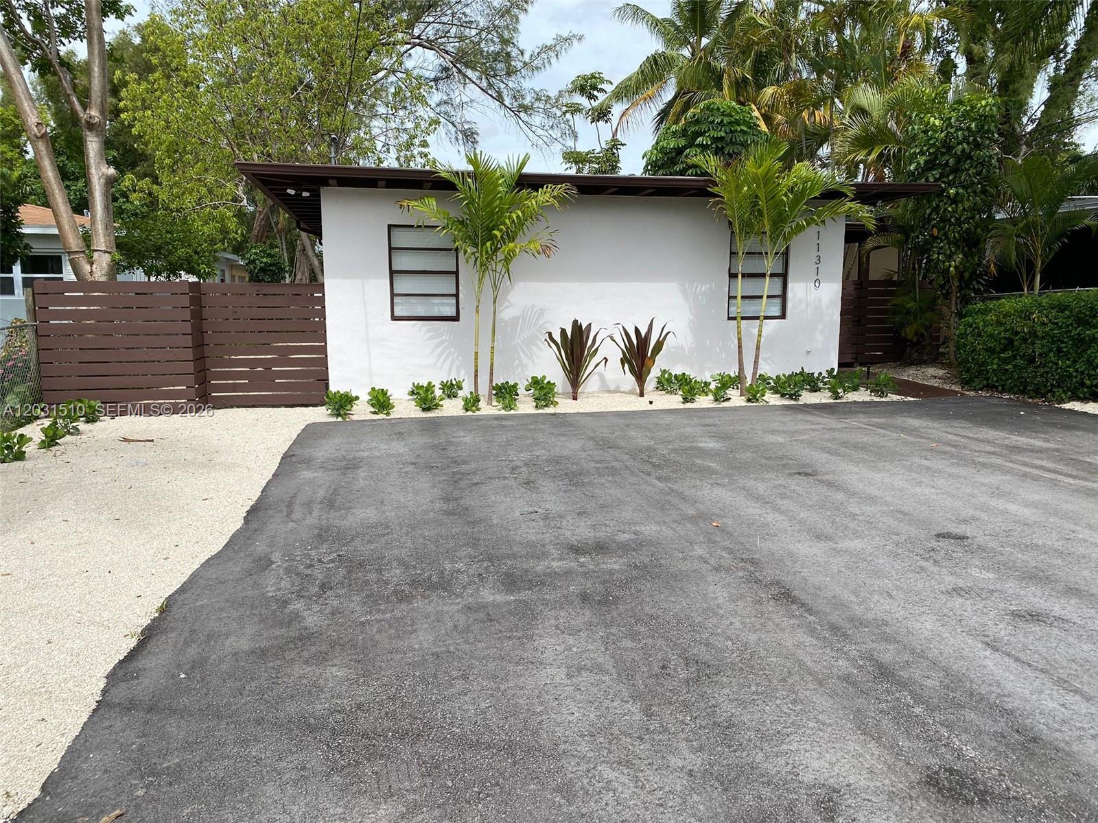 11310 Peachtree Drive, Miami, FL 33161, Miami