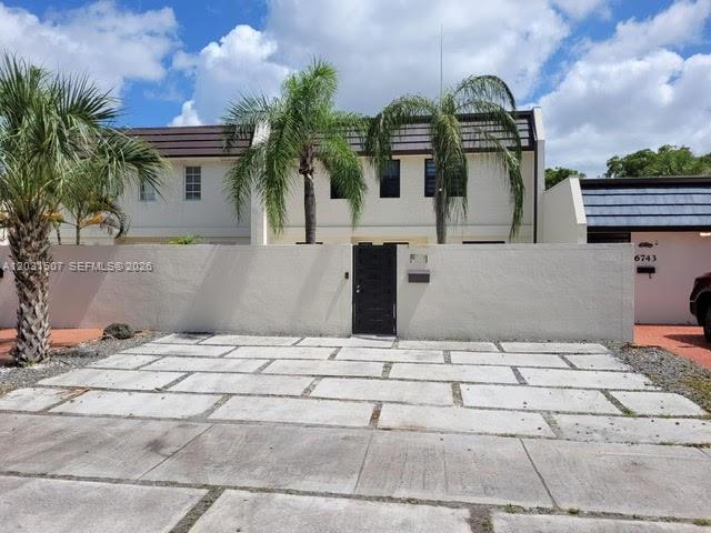 6747 Crooked Palm Ter 6747 6747, Miami Lakes, FL 33014, Miami Lakes