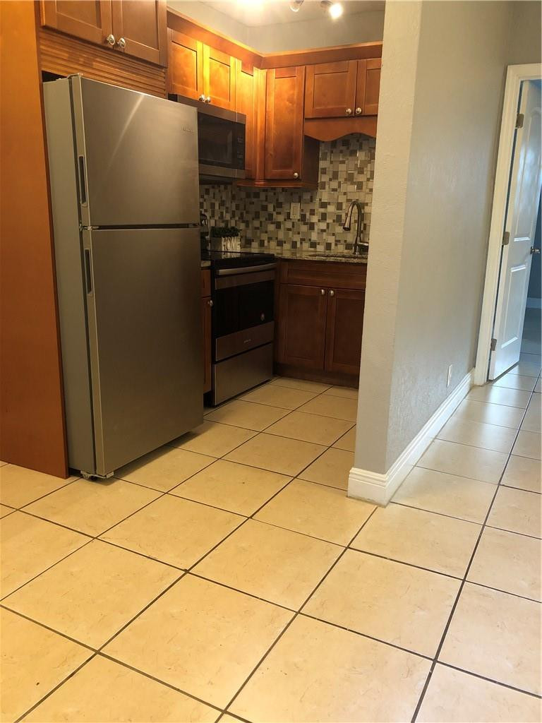 2016 NE 17th Court 11, Fort Lauderdale, FL 33305, Fort Lauderdale