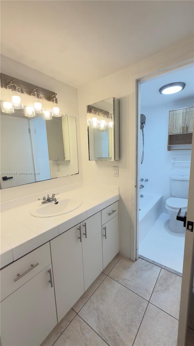 3660 NE 166th Street 805, North Miami Beach, FL 33160 photo 16