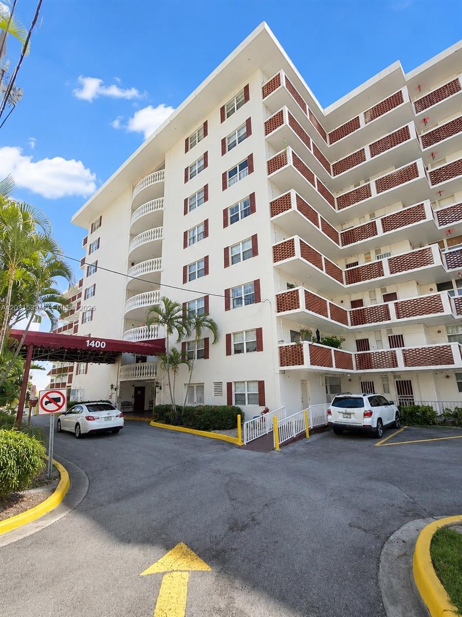 3660 NE 166th Street 805, North Miami Beach, FL 33160, North Miami Beach